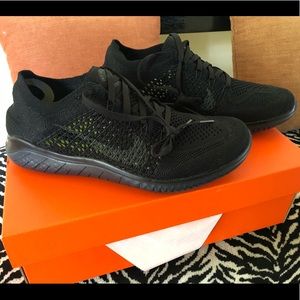 Women’s Nike Free RN FlyKnit 2018